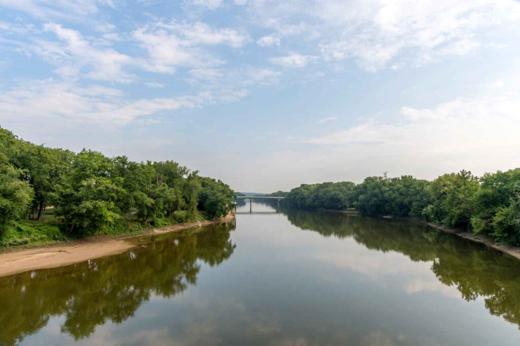 Wabash River going under bridge